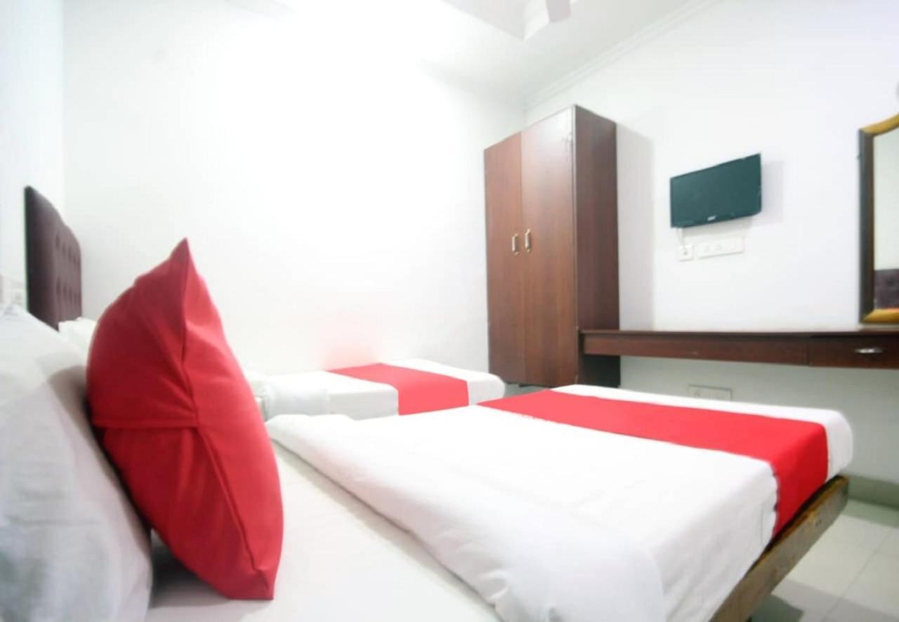 Hotel Jayaram Чидамбарам Екстериор снимка