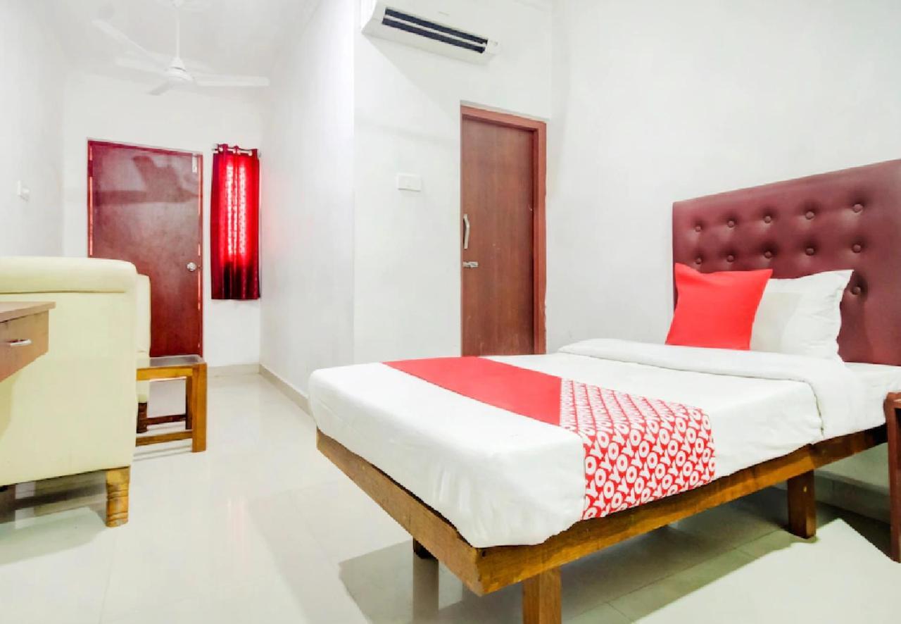 Hotel Jayaram Чидамбарам Екстериор снимка