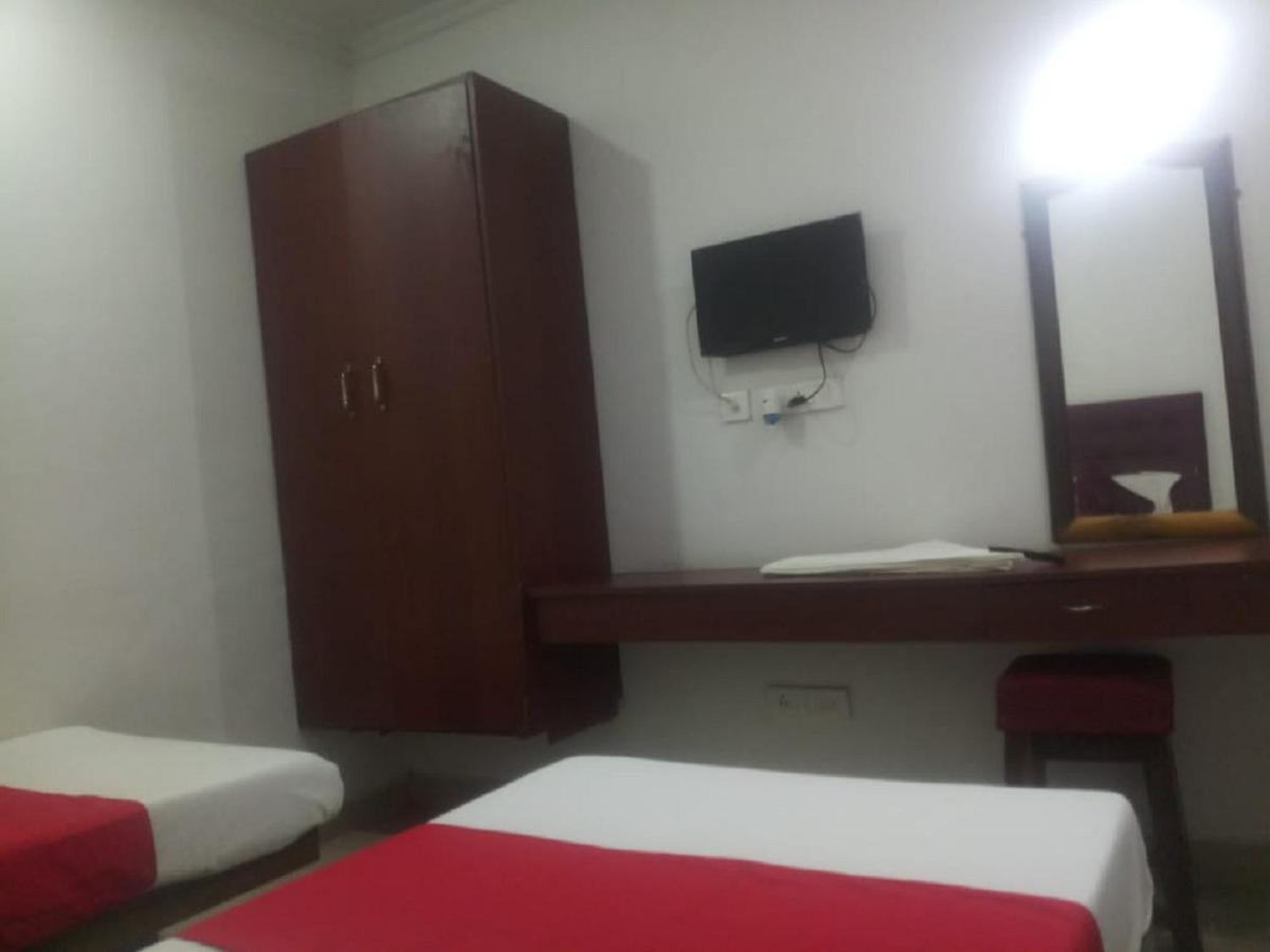 Hotel Jayaram Чидамбарам Екстериор снимка