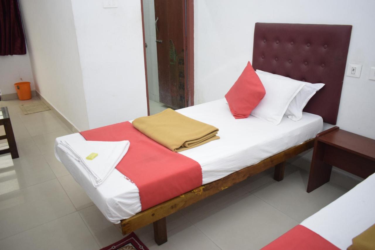 Hotel Jayaram Чидамбарам Екстериор снимка