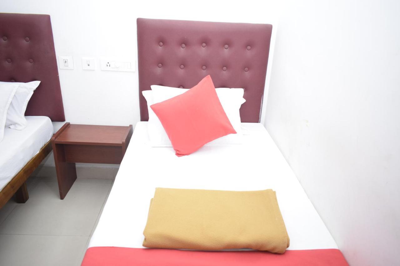 Hotel Jayaram Чидамбарам Екстериор снимка